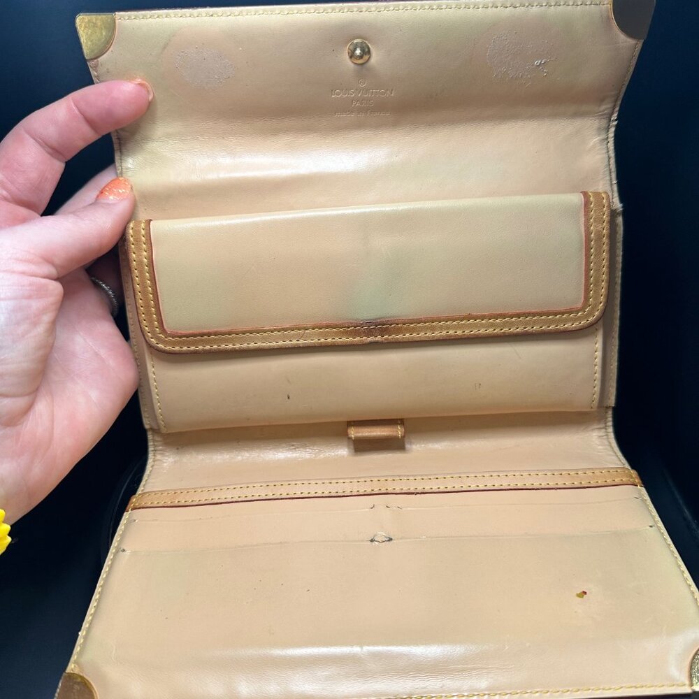 Louis Vuitton Takashi Murakami Porte Trésor International Wallet w/COA - ECU - Picture 7 of 10